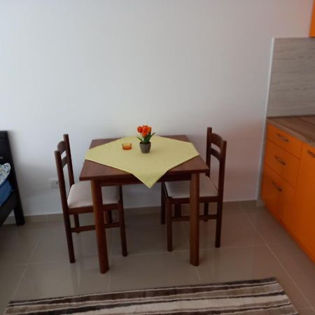 Apartman Savic Plus Apartamento Bar Exterior foto